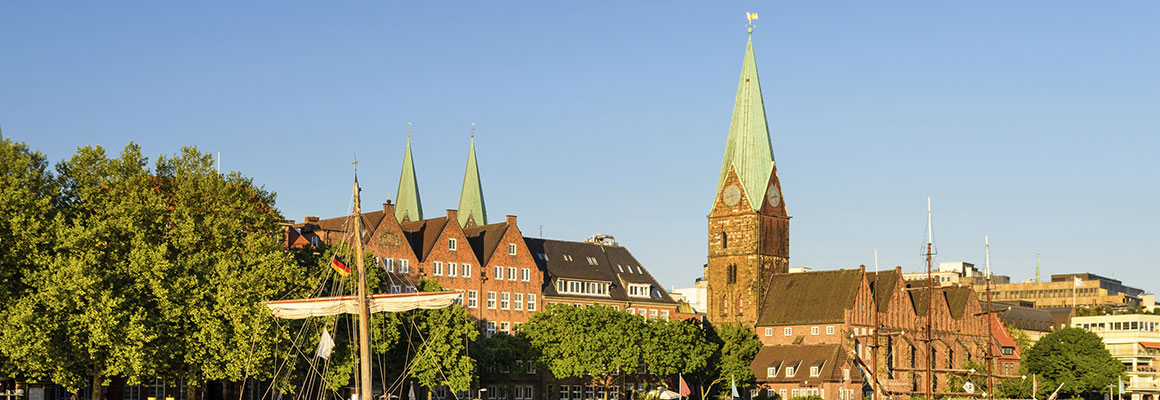 BREMEN TILL 12PM OPEN -IKC-: Aluguer de Carros